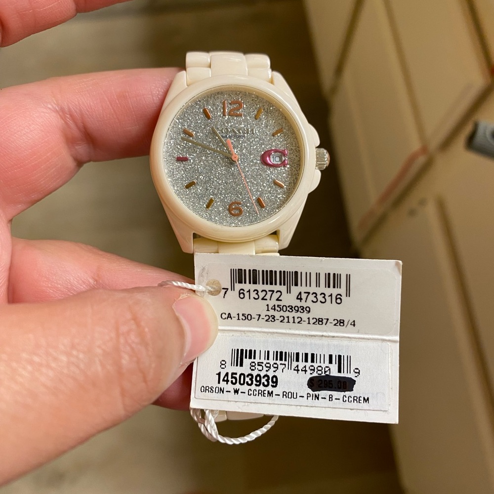 Coach Watch - Picture 3 of 8